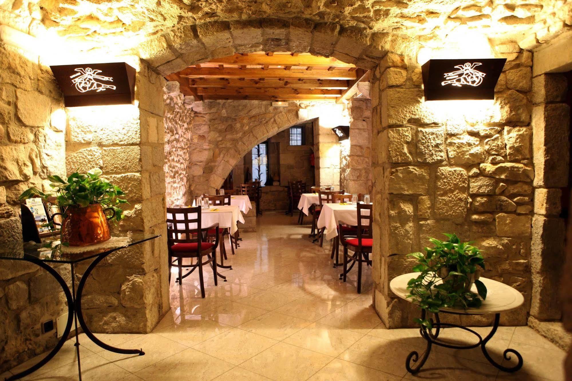 Hotel Historic Girona Luaran gambar